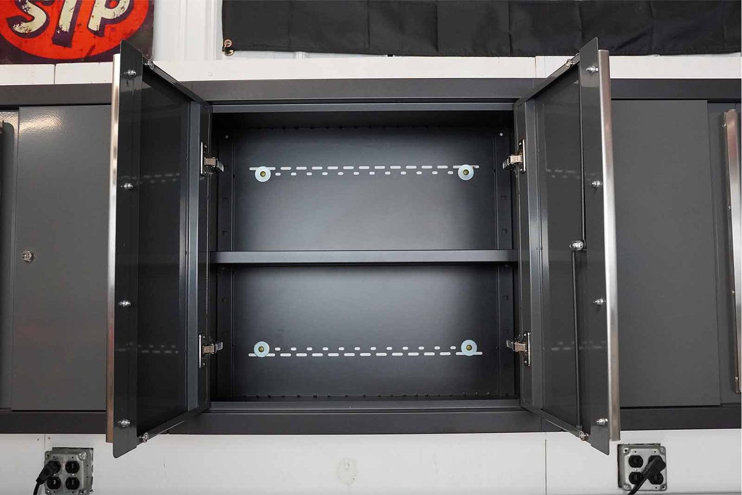 Pro Series 24 Drawer Workbench Package - Workbench, Wall Cabinets & Locker Cabinets